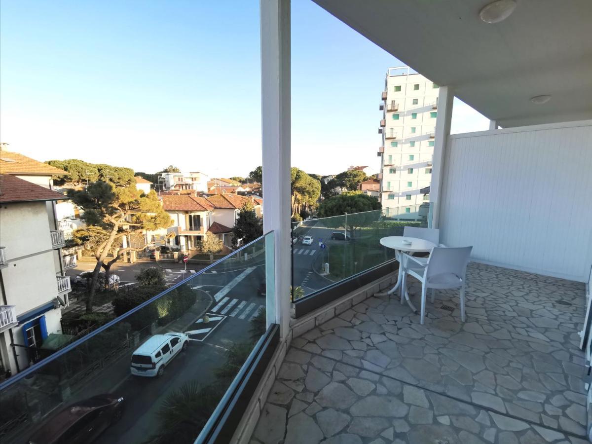 Hotel Oceanomare Punta Marina Εξωτερικό φωτογραφία