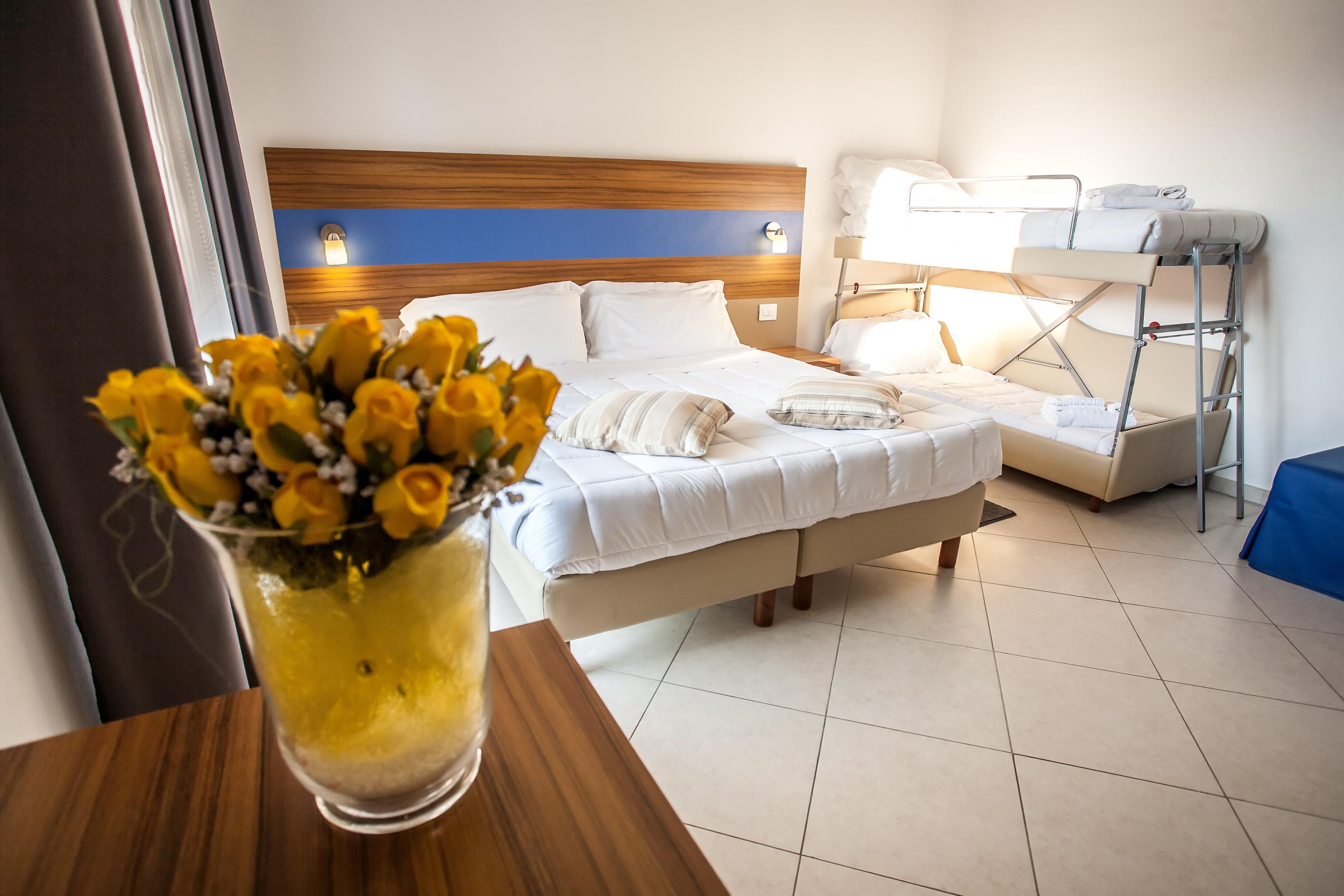 Hotel Oceanomare Punta Marina Εξωτερικό φωτογραφία